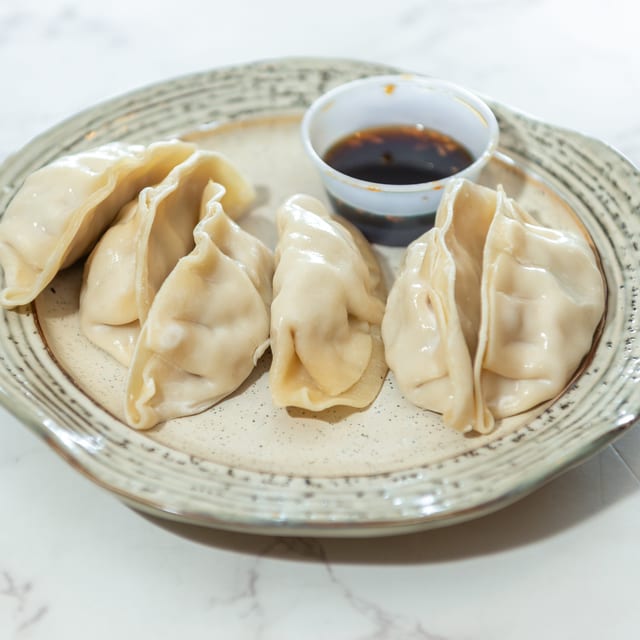 Pork & Chive Dumplings / 餃子 (五個).