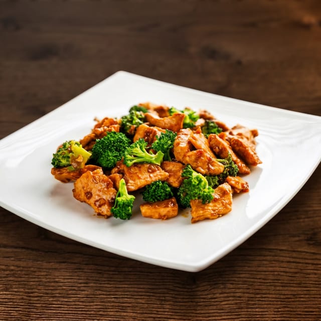 Chicken with Broccoli / 鸡西兰花.
