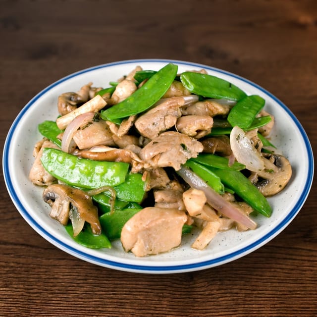 Chicken with Snow Peas / 鸡雪豆.